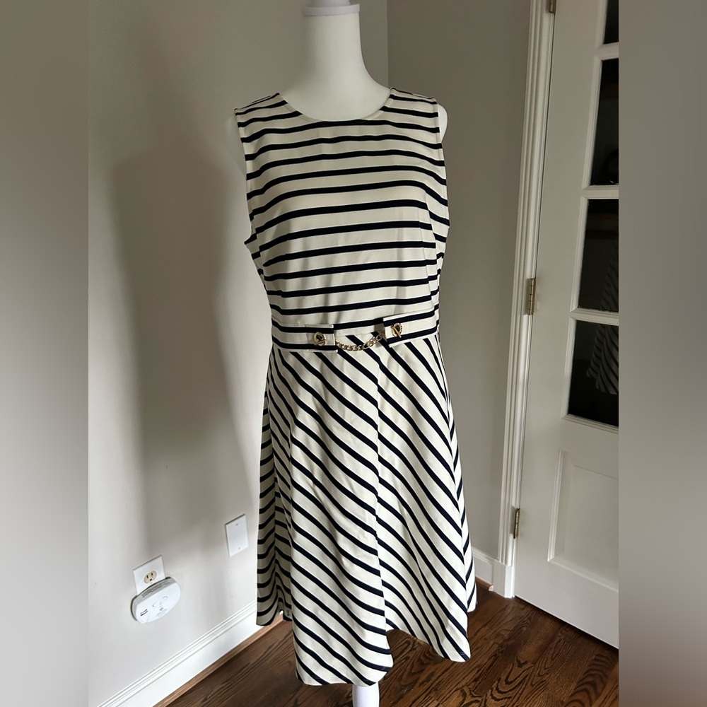 NWT Lauren Ralph Lauren dress. Size 10. Cream and blue stripe.